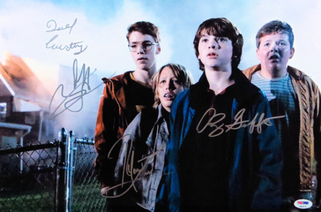 Super 8 Cast Autographed 12X18 Photo Lee Courtney Mills Griffiths PSA P96573