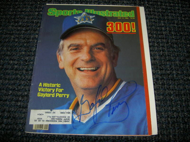 Gaylord Perry Autographed Signed Sports Illustrated