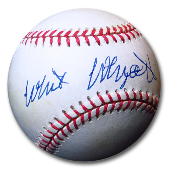Whit Wyatt Signed Autographed Official NL Baseball Brooklyn Dodgers Beckett COA