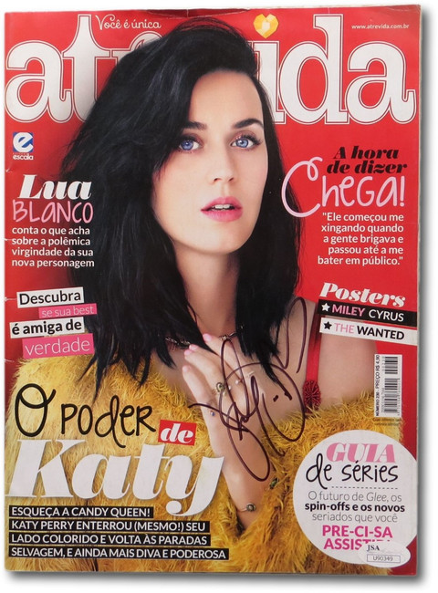 Katy Perry Signed Autographed Atrevida Magazine Brazil Sexy Gorgeous JSA U90349