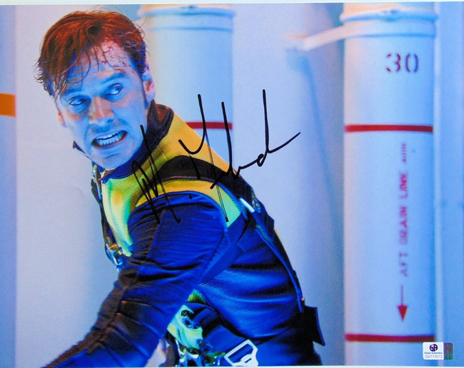 Michael Fassbender Signed Autographed 11X14 Photo X-Men Magneto GV713072