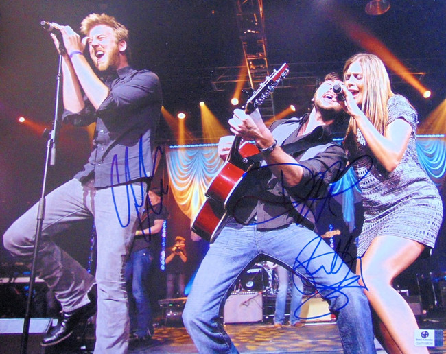 Lady A Antebellum Band Signed 11X14 Photo Hillary Scott Haywood Kelley GV719836