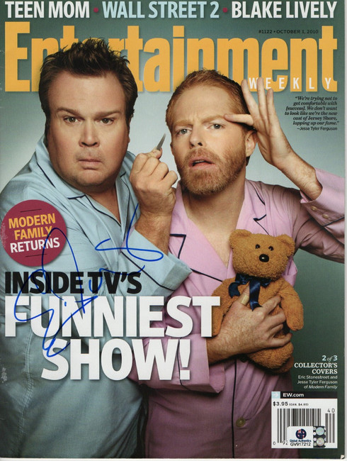 Eric Stonestreet Signed Autographed Magazine Modern Family GV917212