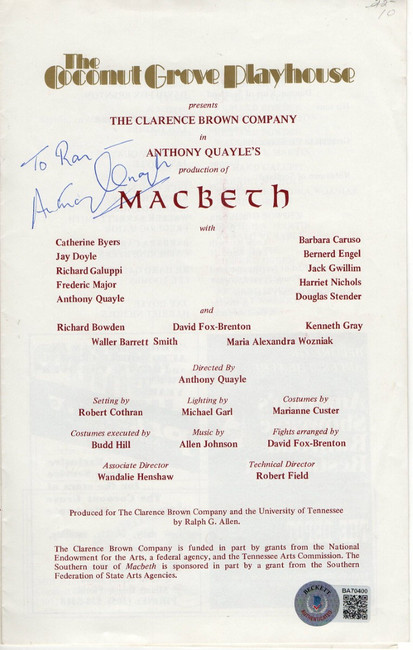 Anthony Quayle Signed Autographed Playbill Program Macbeth BAS BA70400