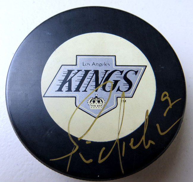 Bernie Nichollls Signed Autographed Hockey Puck Los Angeles Kings JSA UU52299
