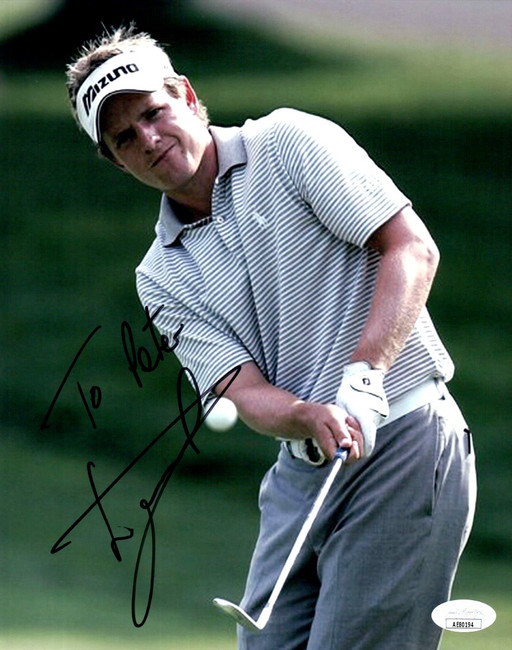 Luke Donald Signed Autographed 8X10 Photo PGA Chip Shot To Pete JSA AE80194