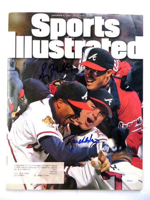 Greg Maddux Ryan Klesko Dual Autographed Magazine Sports Illustrated JSA AH04612