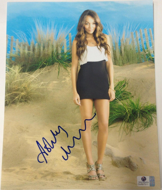 Ashley Madekwe Autographed Signed 8x10 Photo Very Sexy in Skirt Heels GA