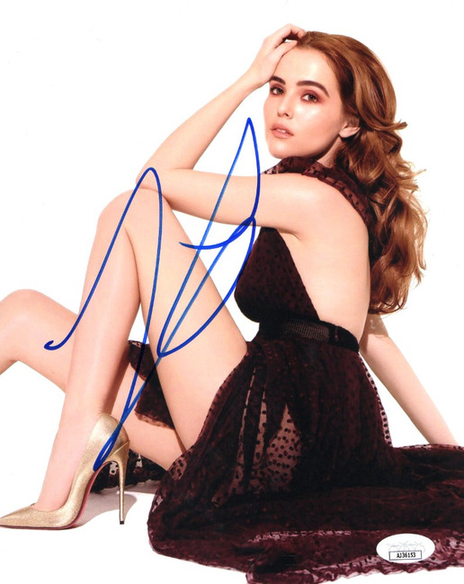 Zoey Deutch Signed Autographed 8X10 Photo Sexy Dress High Heels JSA AJ36153