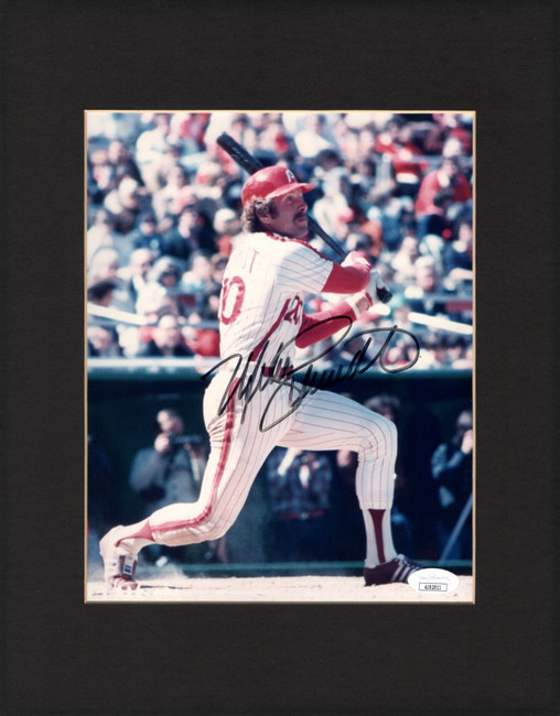 Mike Schmidt Signed Autographed Matted 8X10 Photo Phillies JSA AJ82911