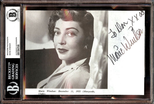 Marie Windsor Signed Autographed Magazine Photo The Narrow Margin BAS Slabbed