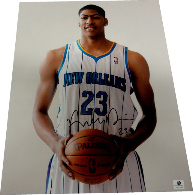 Anthony Davis Signed Autographed 11x14 Photograph New Orleans Hornets GA 782957