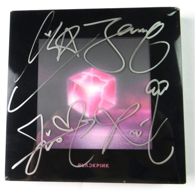 Meghan Trainor Signed Autographed CD Booklet Takin' It Back Beckett COA -  Cardboard Legends