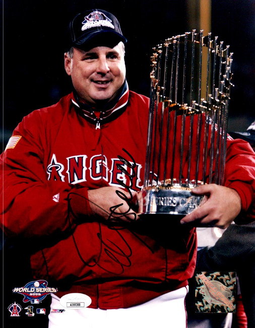 Mike Scioscia Signed Autograph 8X10 Photo Angels World Series Trophy JSA AI69388