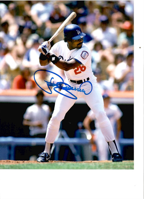 Pedro Guerrero Signed Autographed 8x10 Photo LA Dodgers First Baseman W/ COA L