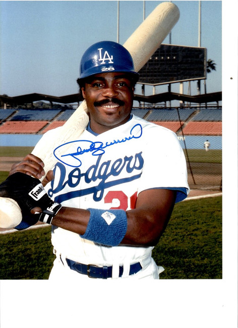 Pedro Guerrero Signed Autographed 8x10 Photo LA Dodgers First Baseman W/ COA M