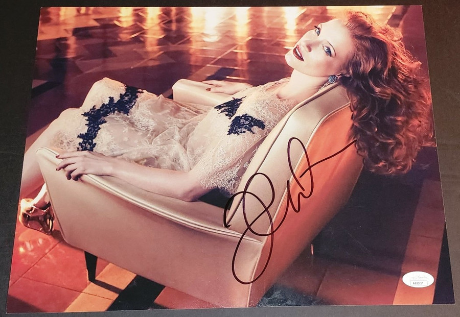 Jessica Chastain Signed Autographed 11x14 Photo Actress The Help JSA AQ33251