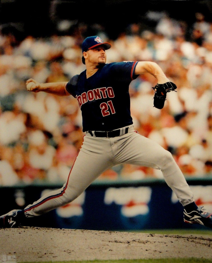 Roger Clemens Unsigned 16x20 Photo Blue Jays Yankees Pitching Rubber