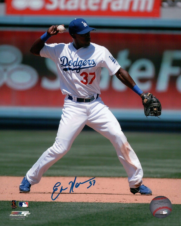 Elian Herrera Signed 8X10 Photo Autograph LA Dodgers Fielding Auto w/COA