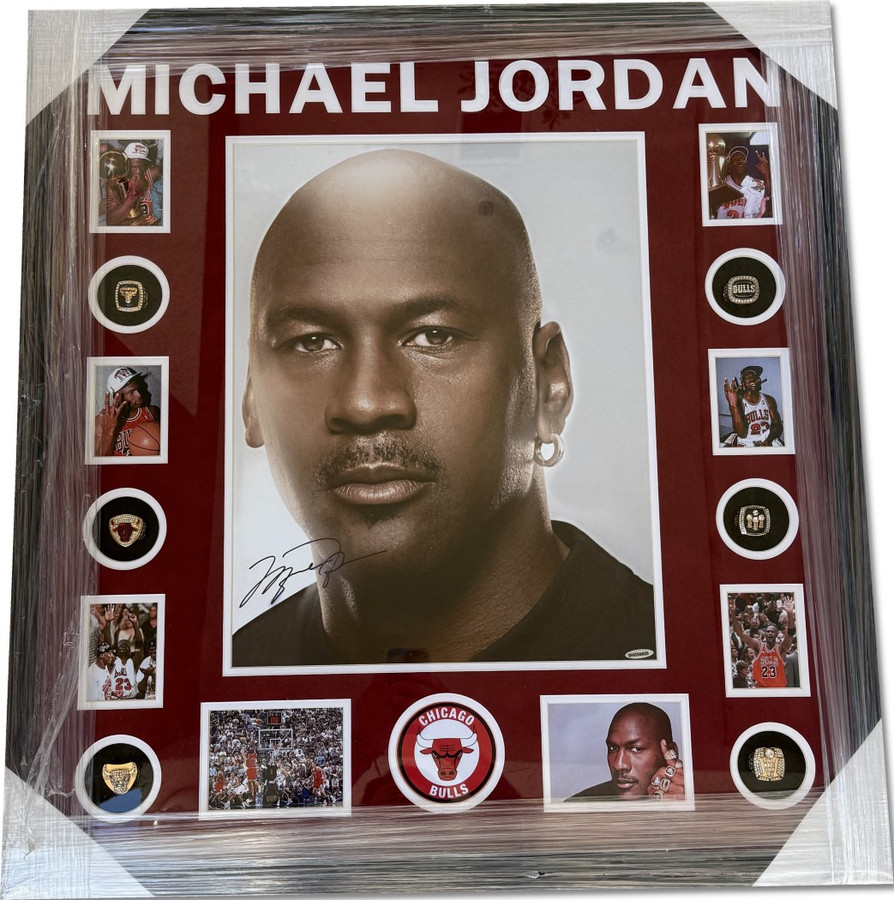 Michael Jordan Signed Photo Bulls Custom Framed W/ Replica Rings SMUDGED UDA