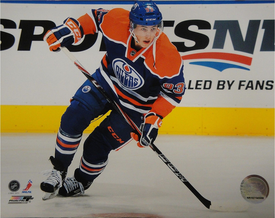 Ryan Nugent Hopkins Unsigned 8x10 Photo Edmonton Oilers UDA