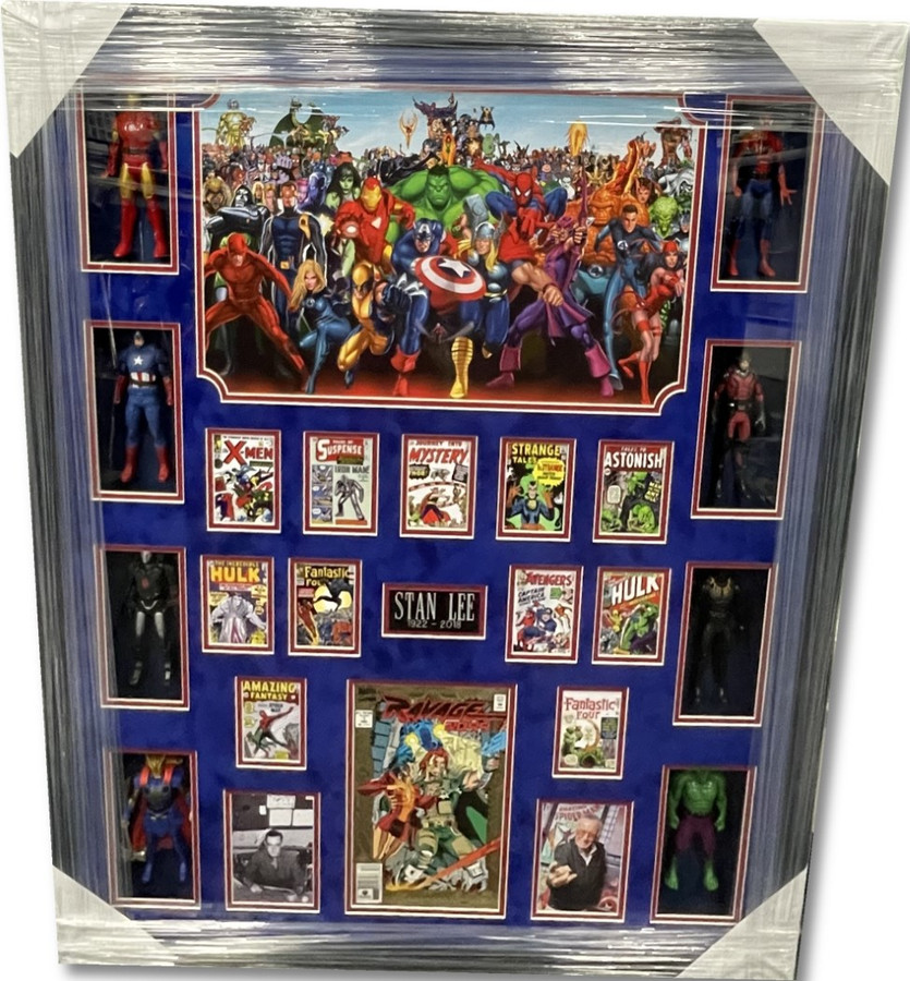 Stan Lee Signed Custom Framed 8x10 Ravage Comic W/ Marvel Figurines JSA XX91851