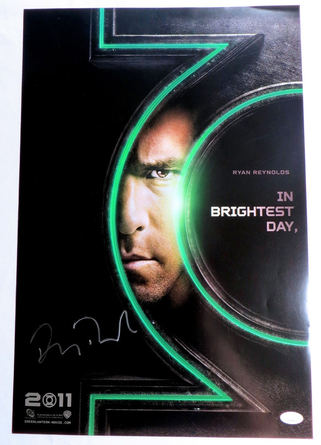 Ryan Reynolds Signed Autographed Poster Green Lantern JSA AQ10601