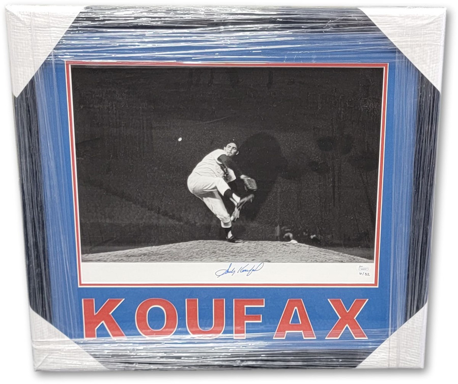 Sandy Koufax Signed Autographed Framed Photo Los Angeles Dodgers Pitch #/32 JSA