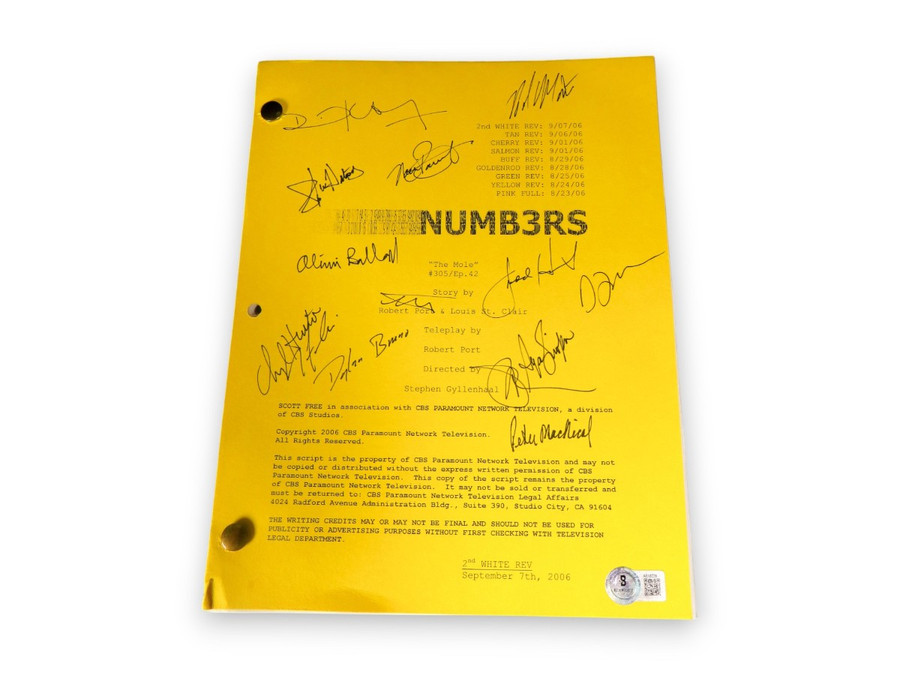 Numb3rs Cast Signed Autographed TV Script Morrow Krumholtz Hirsch +11 BAS LOA