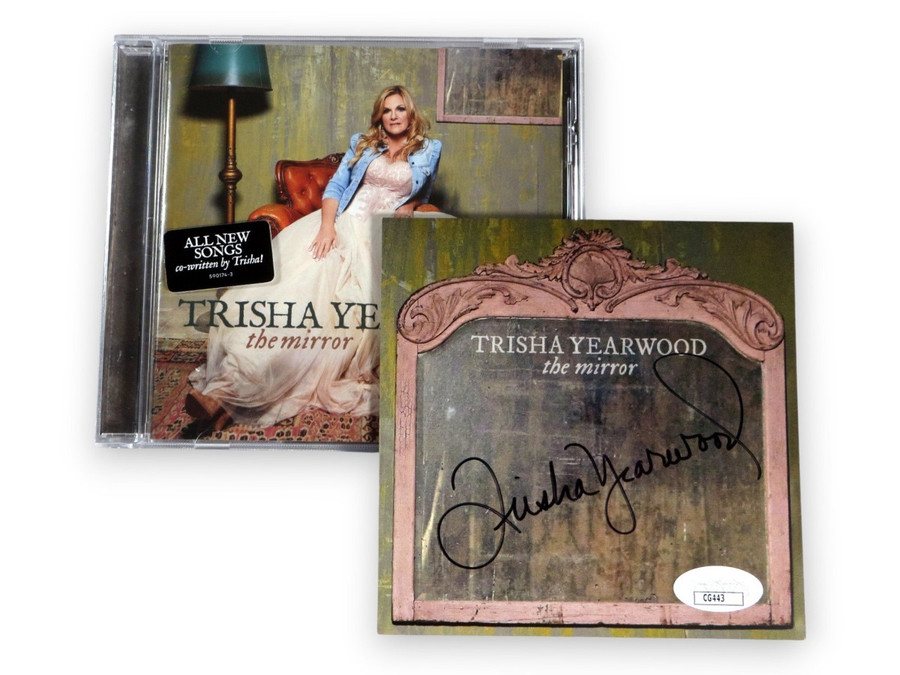 Trisha Yearwood Signed Autographed CD Insert The Mirror JSA COA