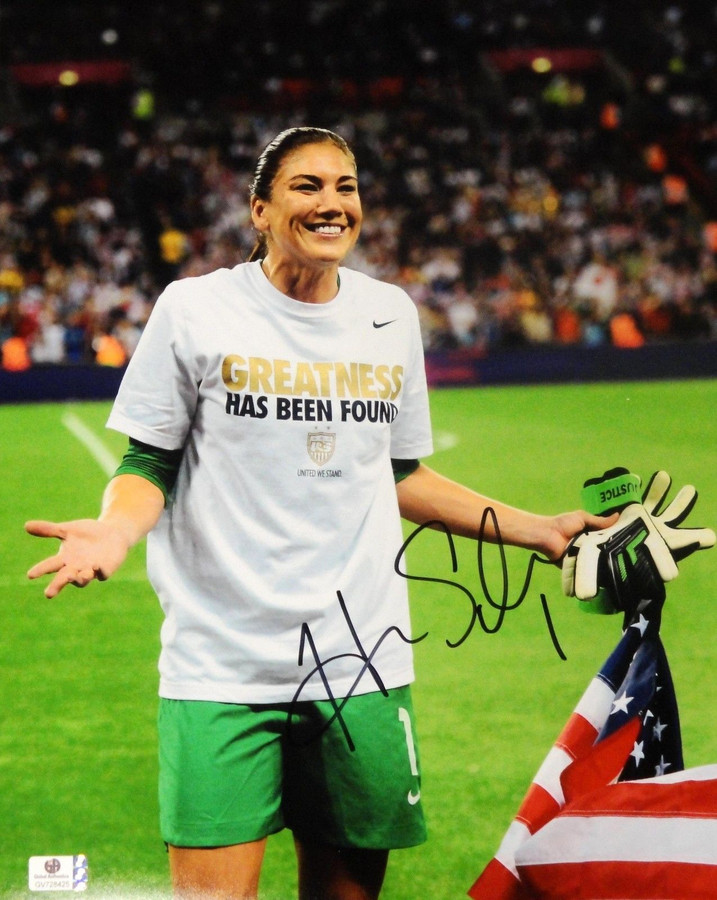 Hope Solo Signed Autographed Jumbo 11x14  Photo GA USA 2012 Olympic Gold 728425