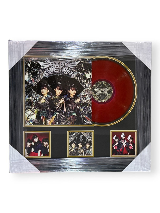 Baby Metal Autographed Album Insert Su-Metal Moammetal Momometal Framed BAS