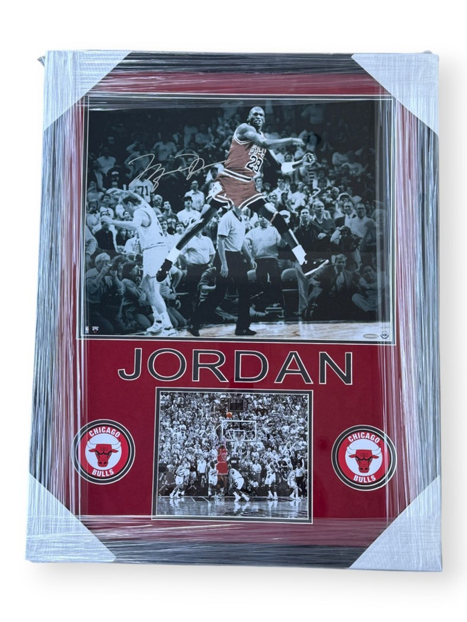 Michael Jordan Signed Autographed 16x20 Photo Bulls Custom Framed BAM206212