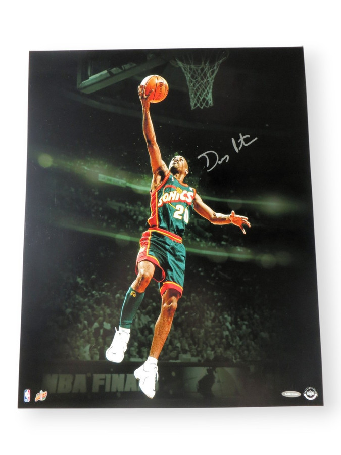 Gary Payton Signed Autographed 16X20 Photo Payton on the Breakaway Sonics UDA