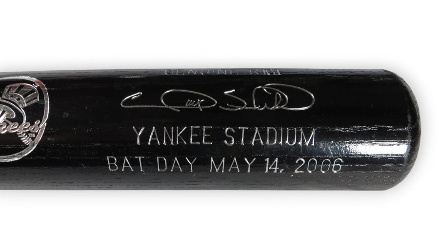 Gary Sheffield Game Model Bat Louisville Slugger Yankees Bat Day 5/14/06
