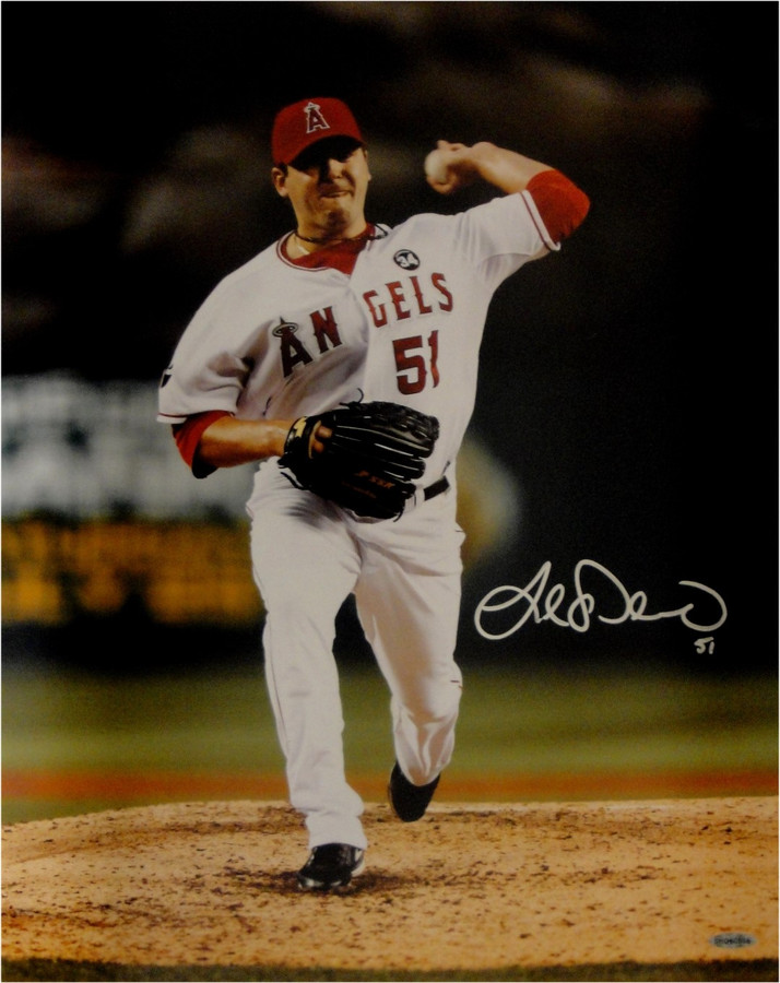 Joe Saunders Hand Signed Autographed 16x20 Anaheim Angels Photo Pitching UDA 264