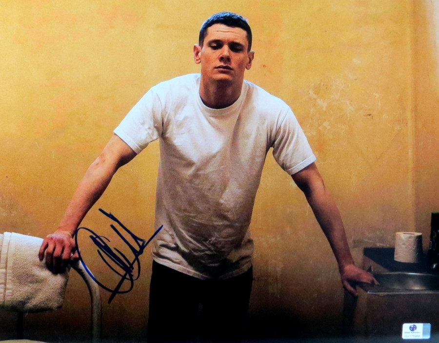 Jack O'Connell Signed Autographed 11X14 Photo Starred Up Unbroken GV775956