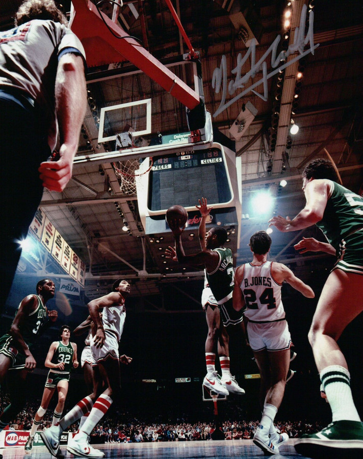 Nate Archibald Signed Autographed 8X10 Photo Boston Celtics Action Shot w/COA