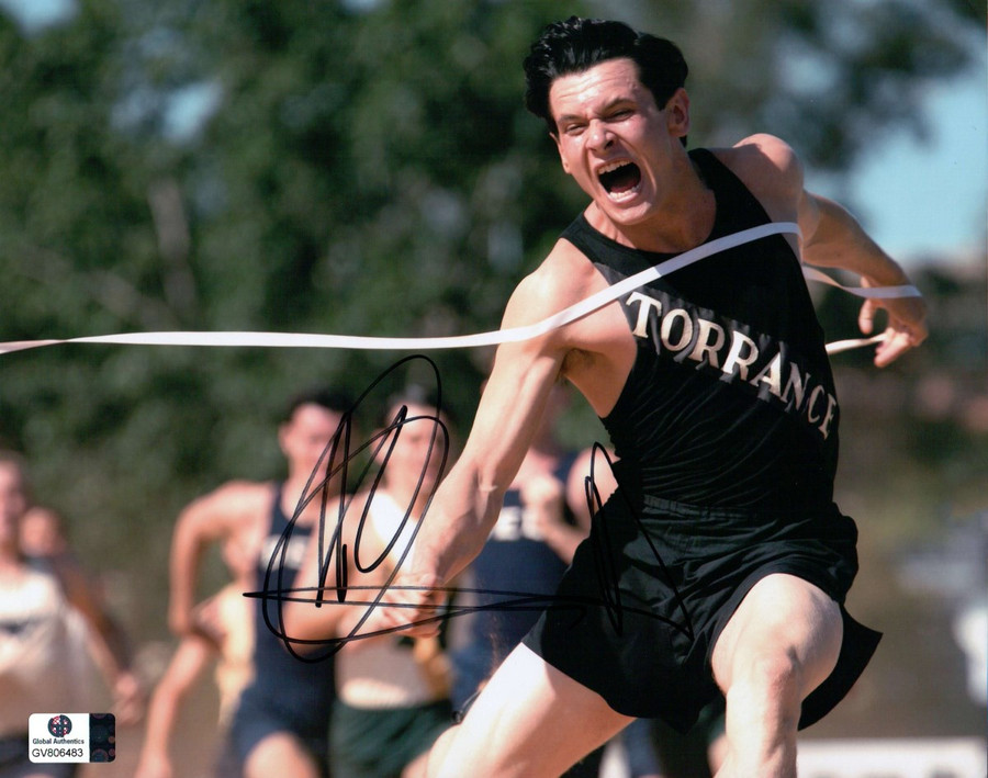 Jack O'Connell Signed Autographed 8X10 Photo Unbroken Finish Line GV806483