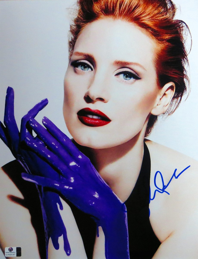 Jessica Chastain Signed Autographed 11X14 Photo Sexy Blue Paints on Hands 806187