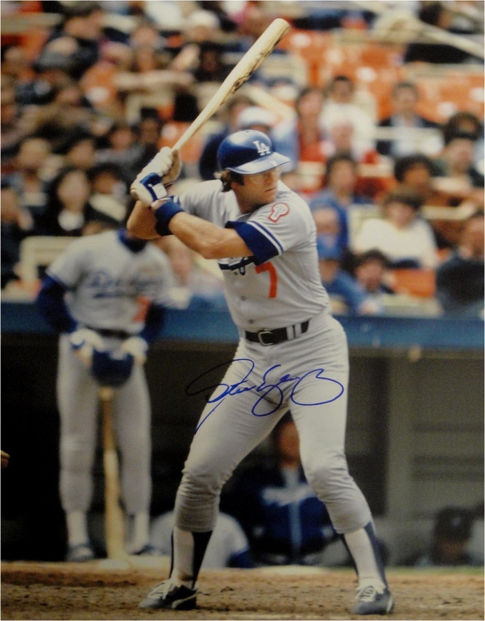 Steve Yeager Hand Signed Autographed 16x20 Photo Los Angeles Dodgers Bat In Air
