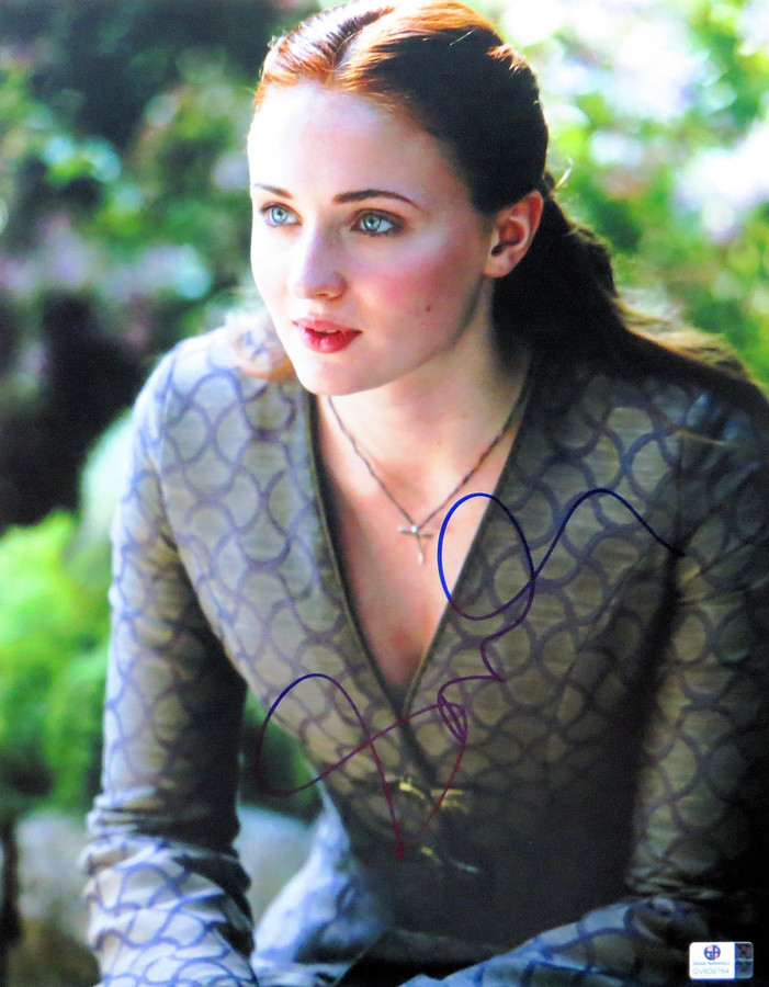 Sophie Turner Signed Autographed 11X14 Photo Game of Thrones GV809764