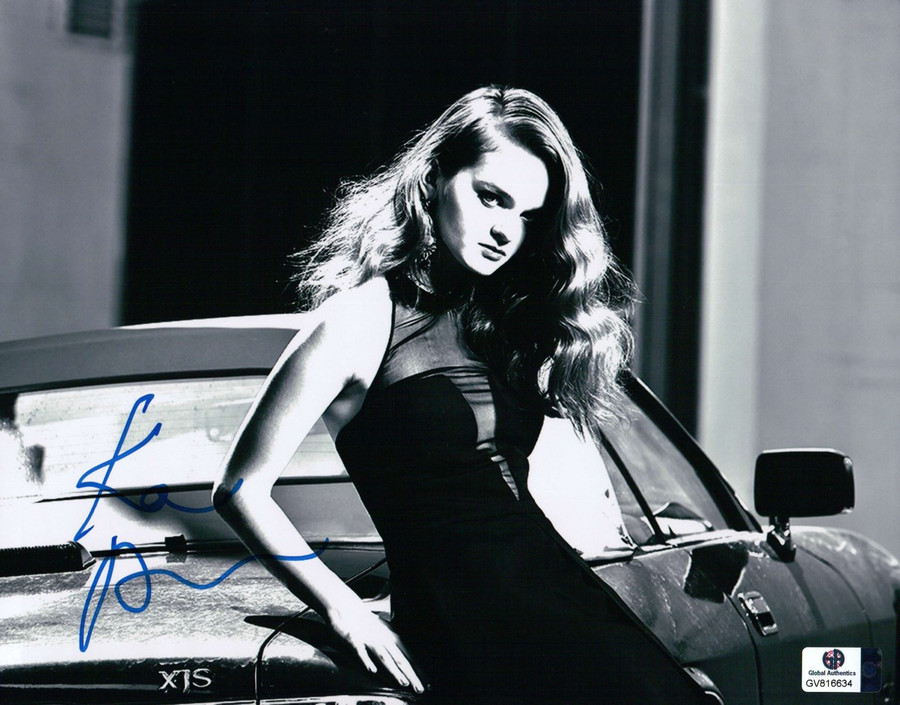 Kerris Dorsey Signed Autographed 8X10 Photo Ray Donovan B/W on Car GV816634