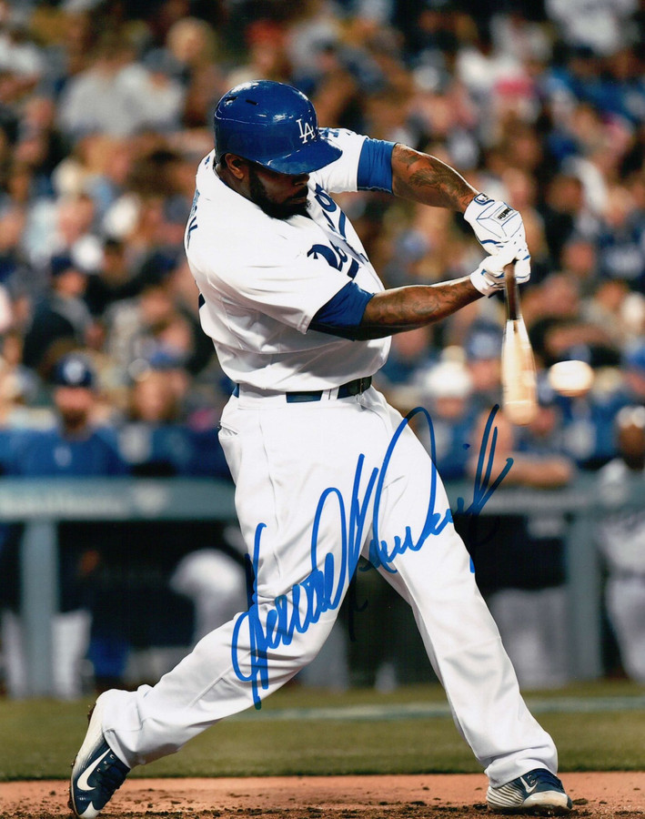 Howie Kendrick Signed Autographed 8X10 Photo LA Dodgers Home Power Swing w/COA