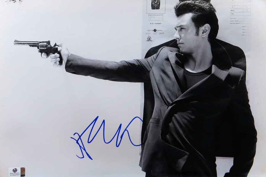 James Franco Signed Autographed 10X15 Photo Sexy B/W Pointing Gun JSA T59444