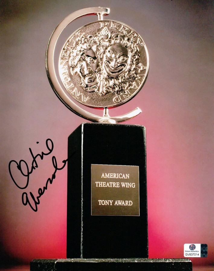 Christine Ebersole Signed Autographed 8X10 Photo 42nd Street Tony Award GV837014