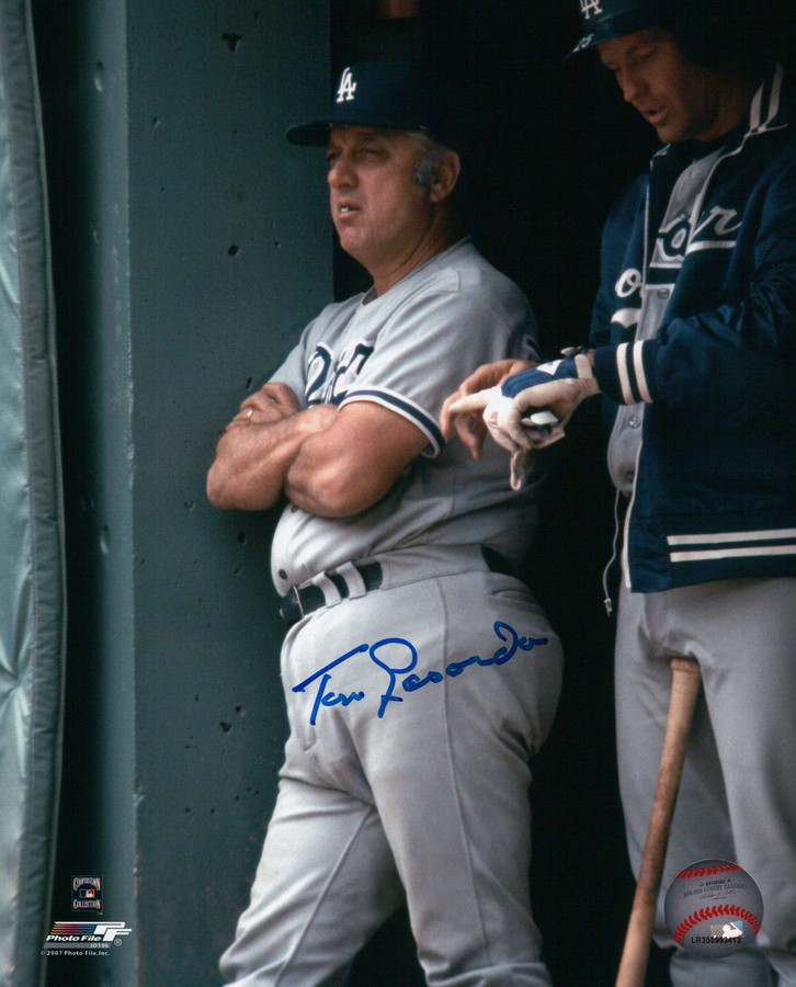 Tommy Lasorda Signed 8X10 Photo Autograph LA Dodgers Arms Crossed Auto COA