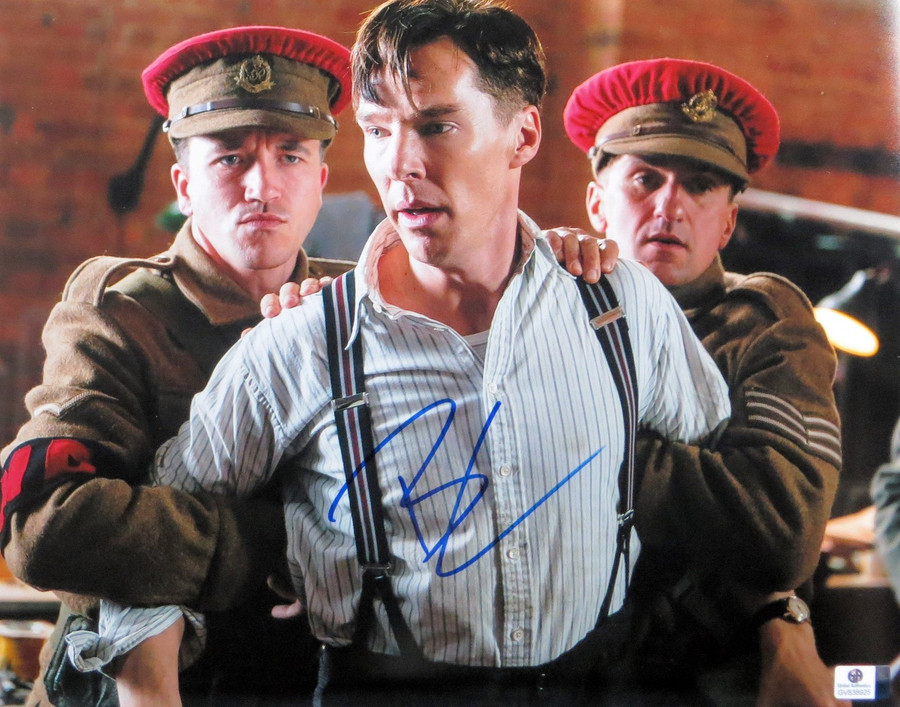 Benedict Cumberbatch Signed Autographed 11X14 Photo The Imitation Game GV838925