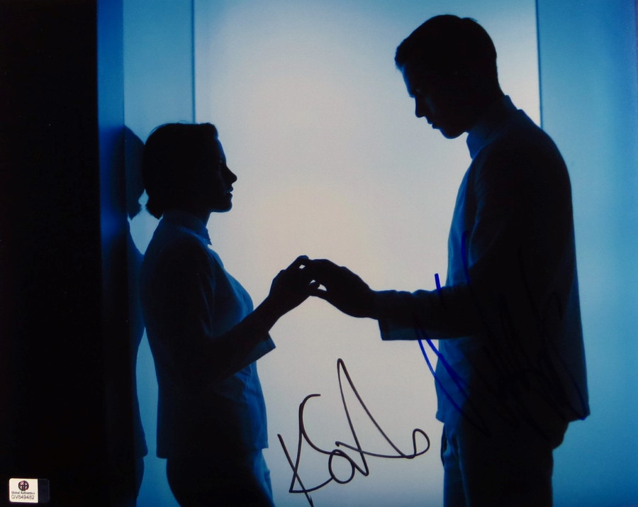 Nicholas Hoult Kristen Stewart Signed Autographed 11X14 Photo Equals GV849482