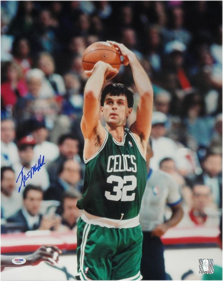 Kevin Mchale Hand Signed Autographed 16x20 Photo Free Throw Boston Celtics PSA